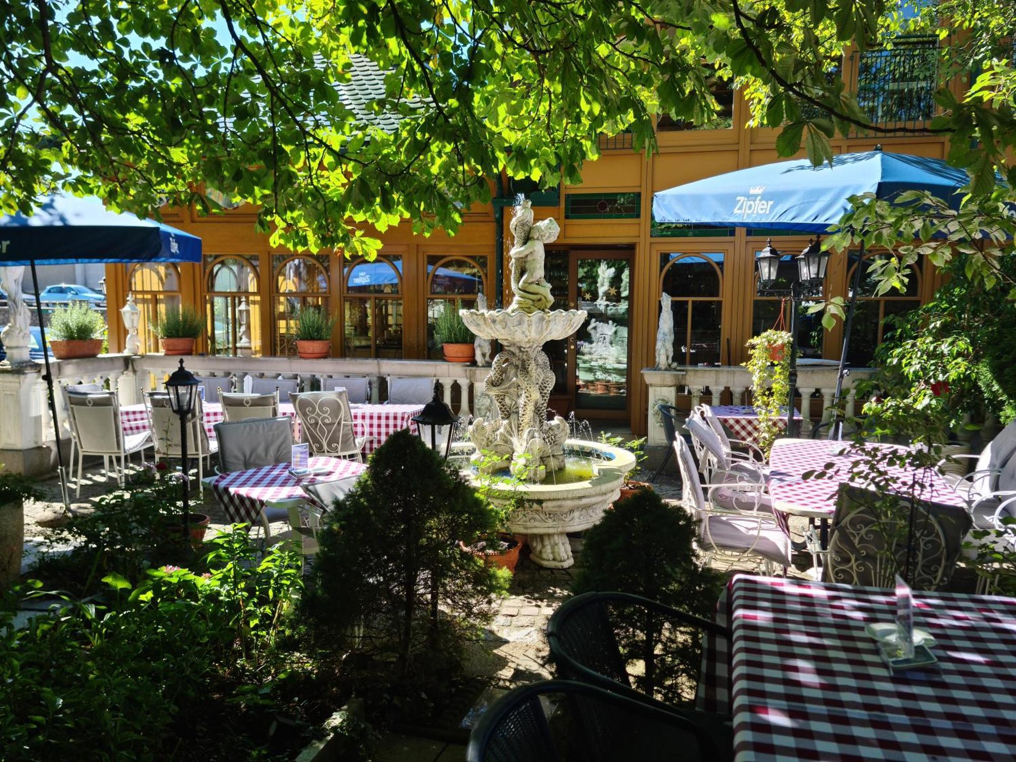 Hoeckner Plaza Hotel Attnang-Puchheim Kültér fotó