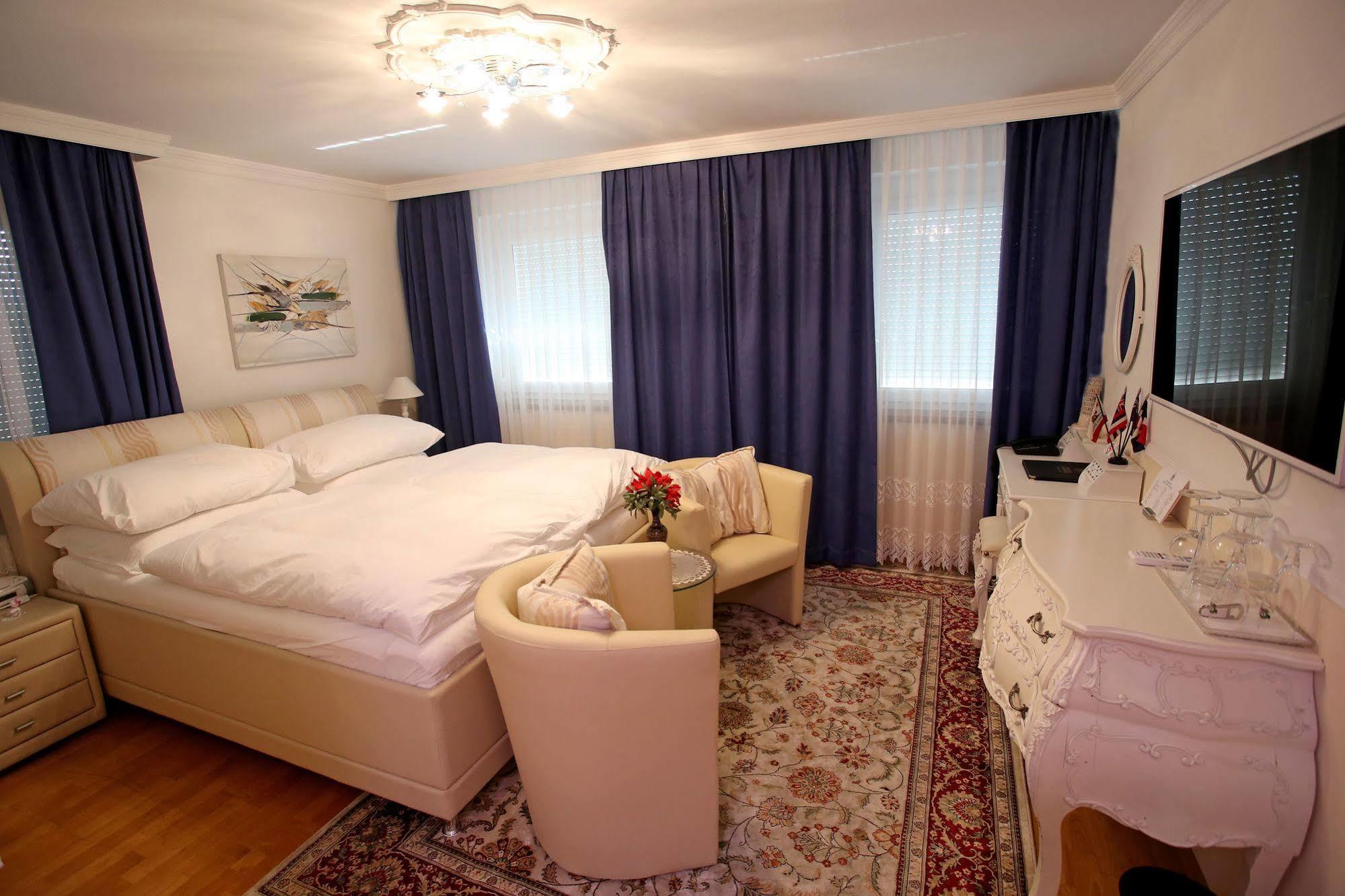Hoeckner Plaza Hotel Attnang-Puchheim Kültér fotó